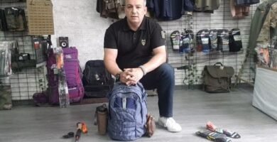 ¿Es necesario usar una mochila de hidratación en senderismo?