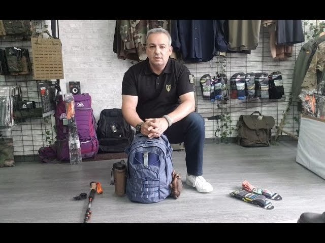 ¿Es necesario usar una mochila de hidratación en senderismo?